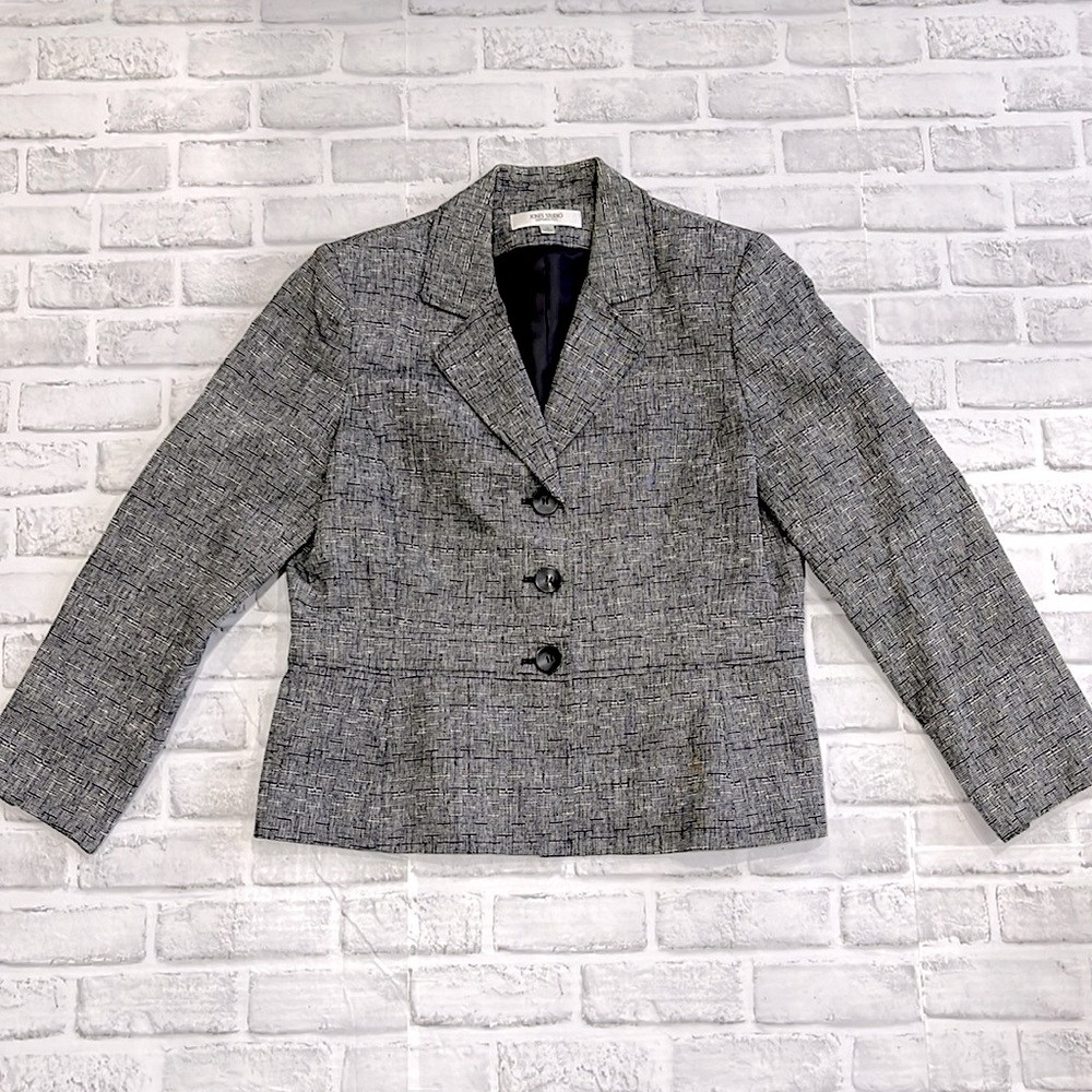 Jones Studio Separates Formal Jacket/Blazer - Size 14 - black and white